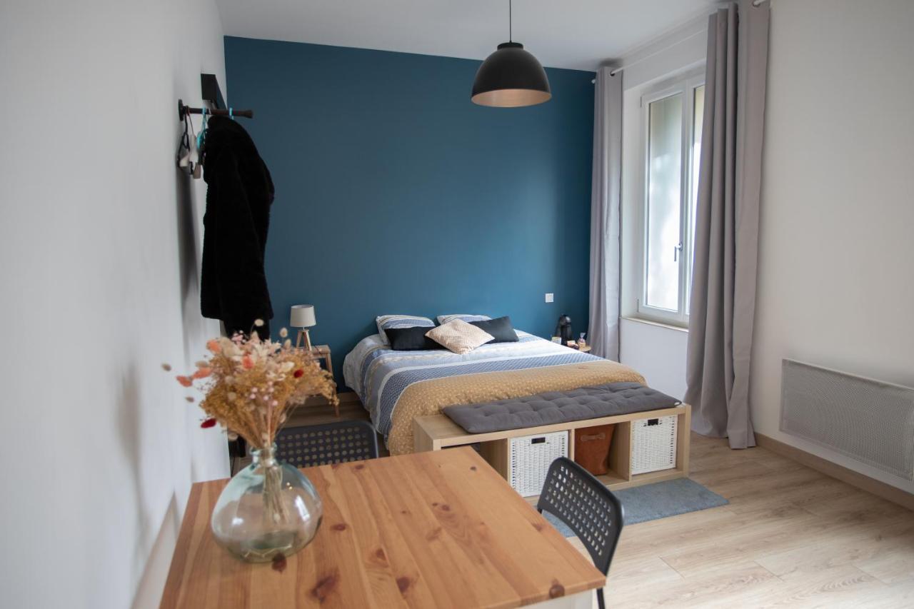 Apartamento Chambre Au Coeur De Loudun Exterior foto
